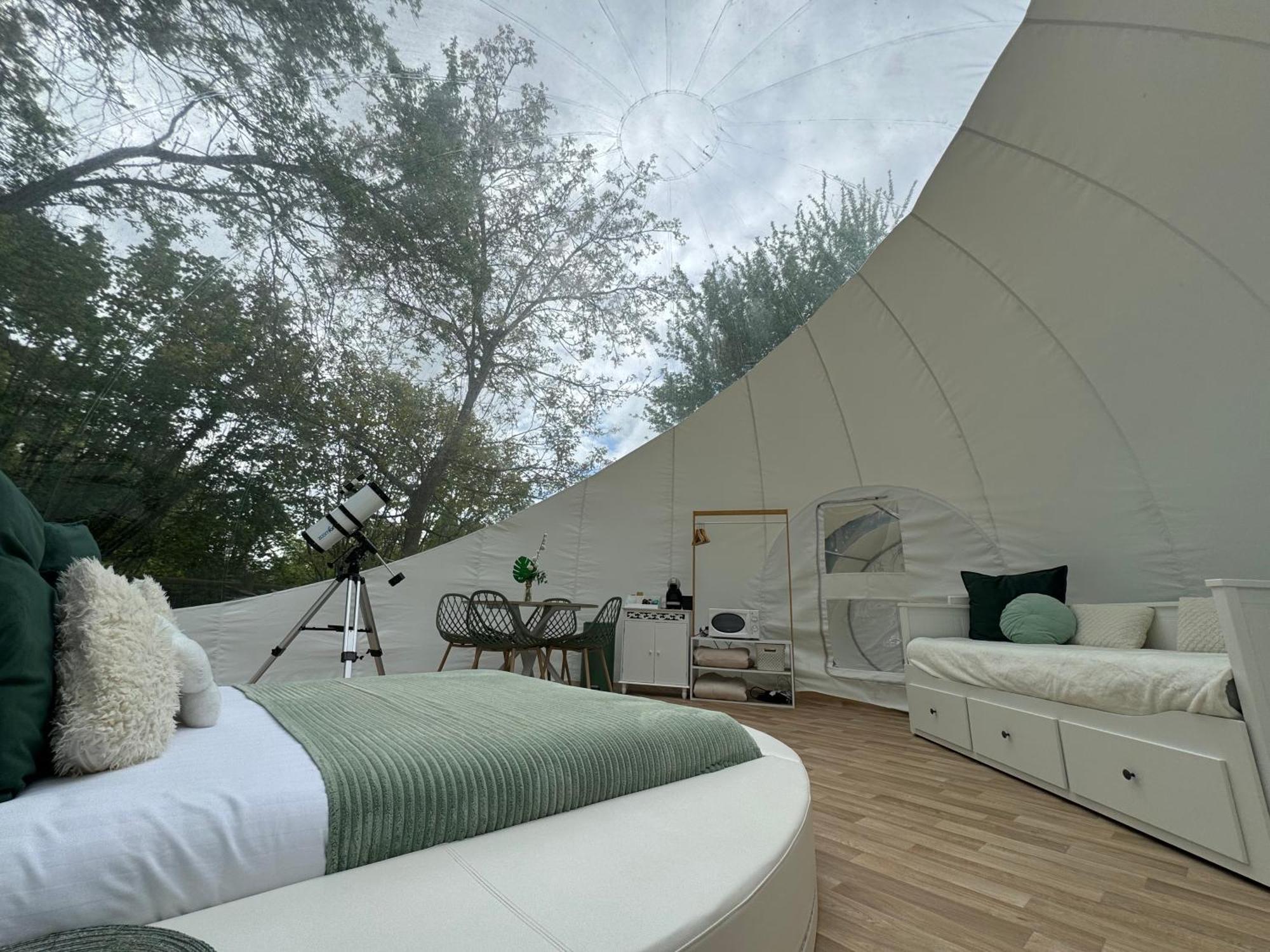 Au Domaine Du Predieu Crécy-sur-Serre Kamer foto